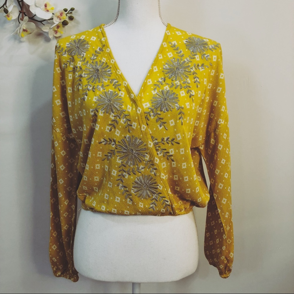 CHLOE AND KATIE YELLOW CROSS FRONT TOP